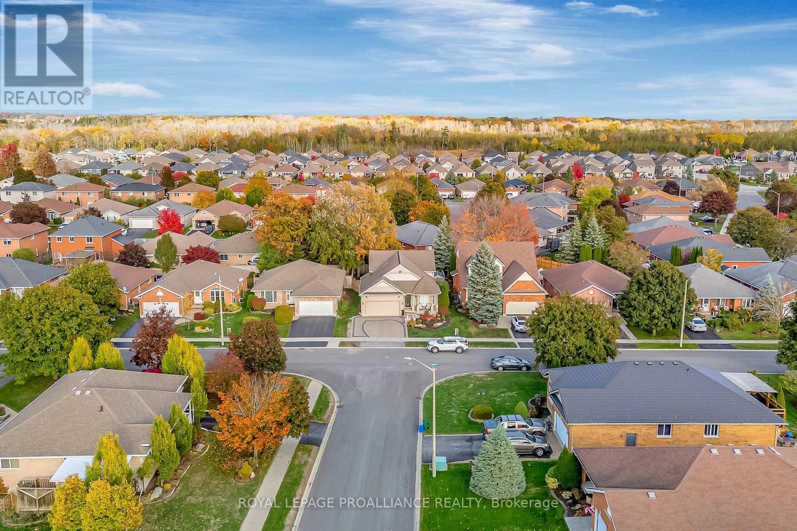 9 Spruce Gardens, Belleville, Ontario  K8N 5W3 - Photo 2 - X12485409