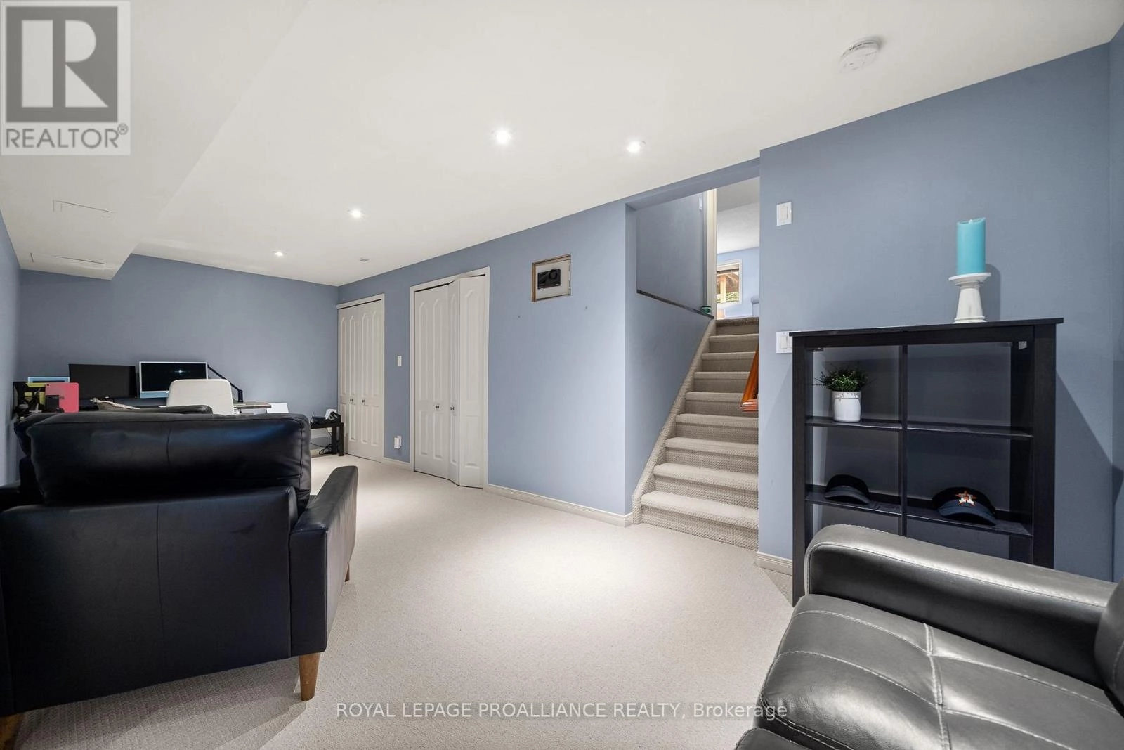 9 Spruce Gardens, Belleville, Ontario  K8N 5W3 - Photo 30 - X12485409