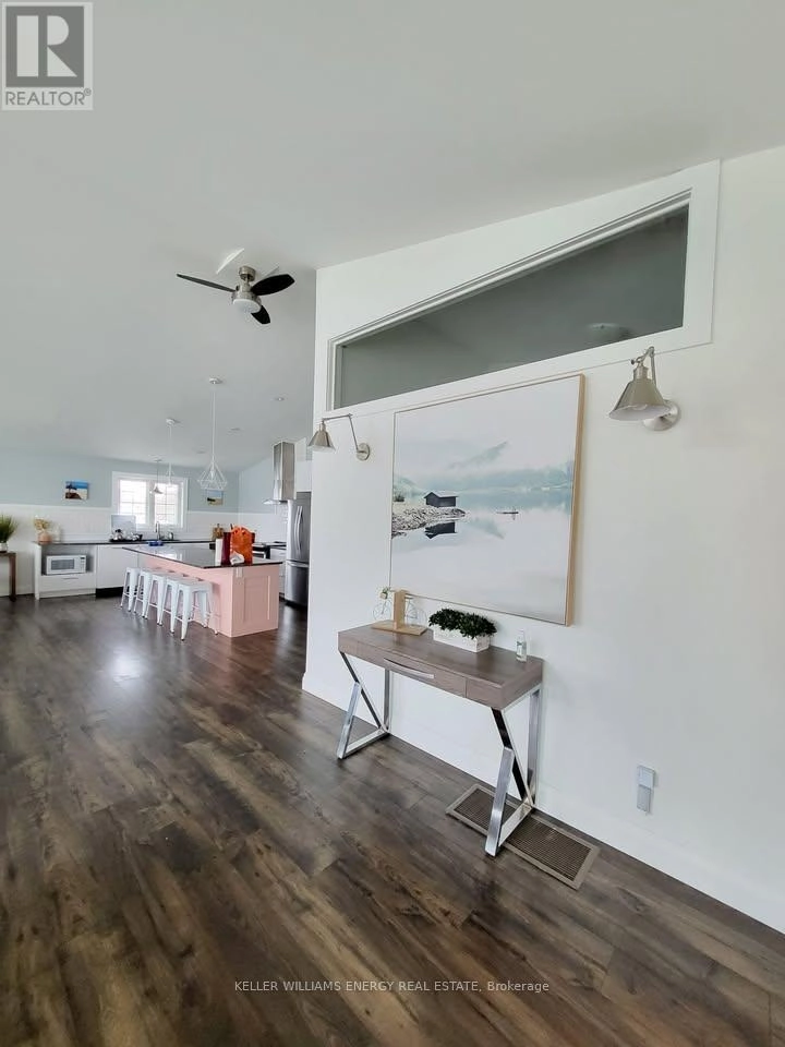 Suite 2 - 153 Wellington Main Street, Prince Edward County, Ontario  K0K 3L0 - Photo 14 - X12626932