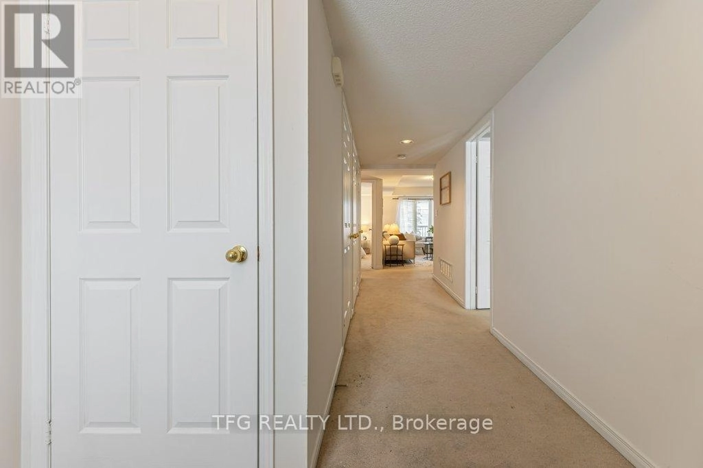 148 Louisbourg Way, Markham, Ontario  L6E 0C5 - Photo 6 - N12628448