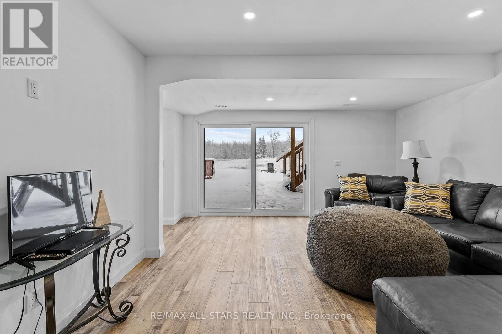 1062 Northline Road, Kawartha Lakes, Ontario  K0M 1N0 - Photo 24 - X12629340