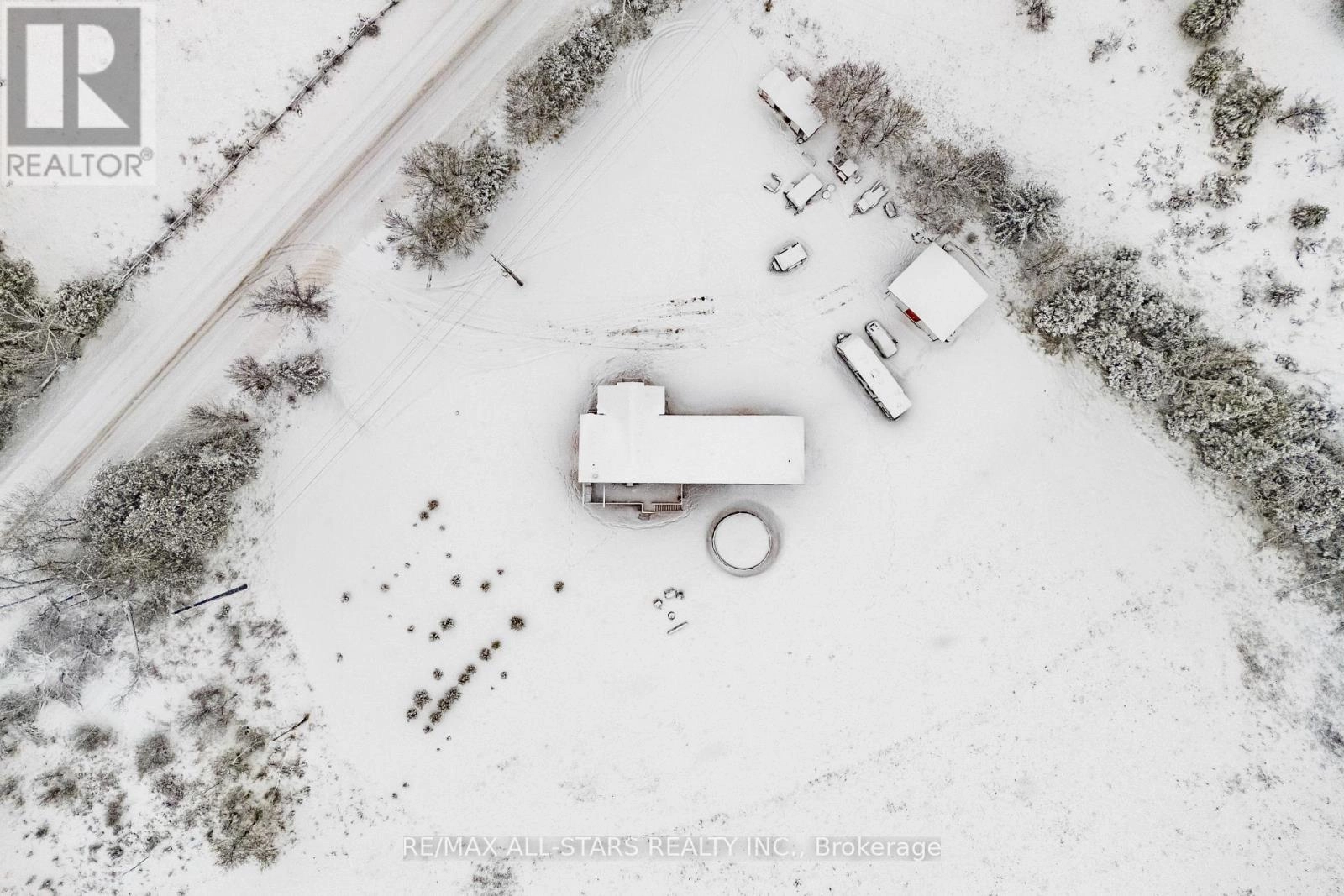 1062 Northline Road, Kawartha Lakes, Ontario  K0M 1N0 - Photo 4 - X12629340