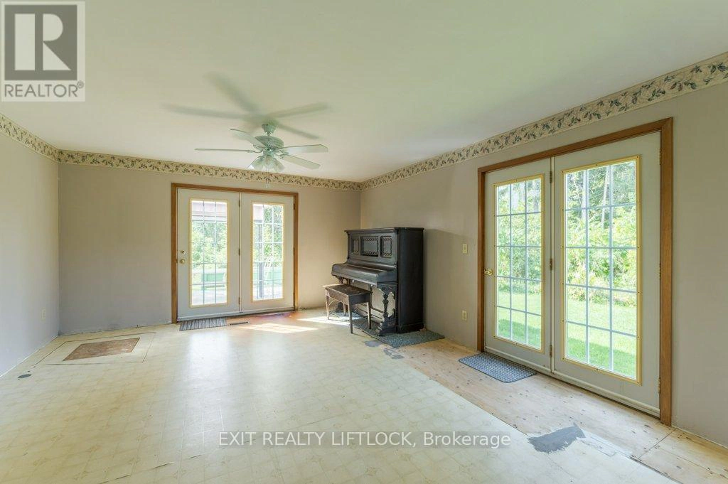 194 County Rd 10, Cavan Monaghan, Ontario  L0A 1G0 - Photo 11 - X12415738