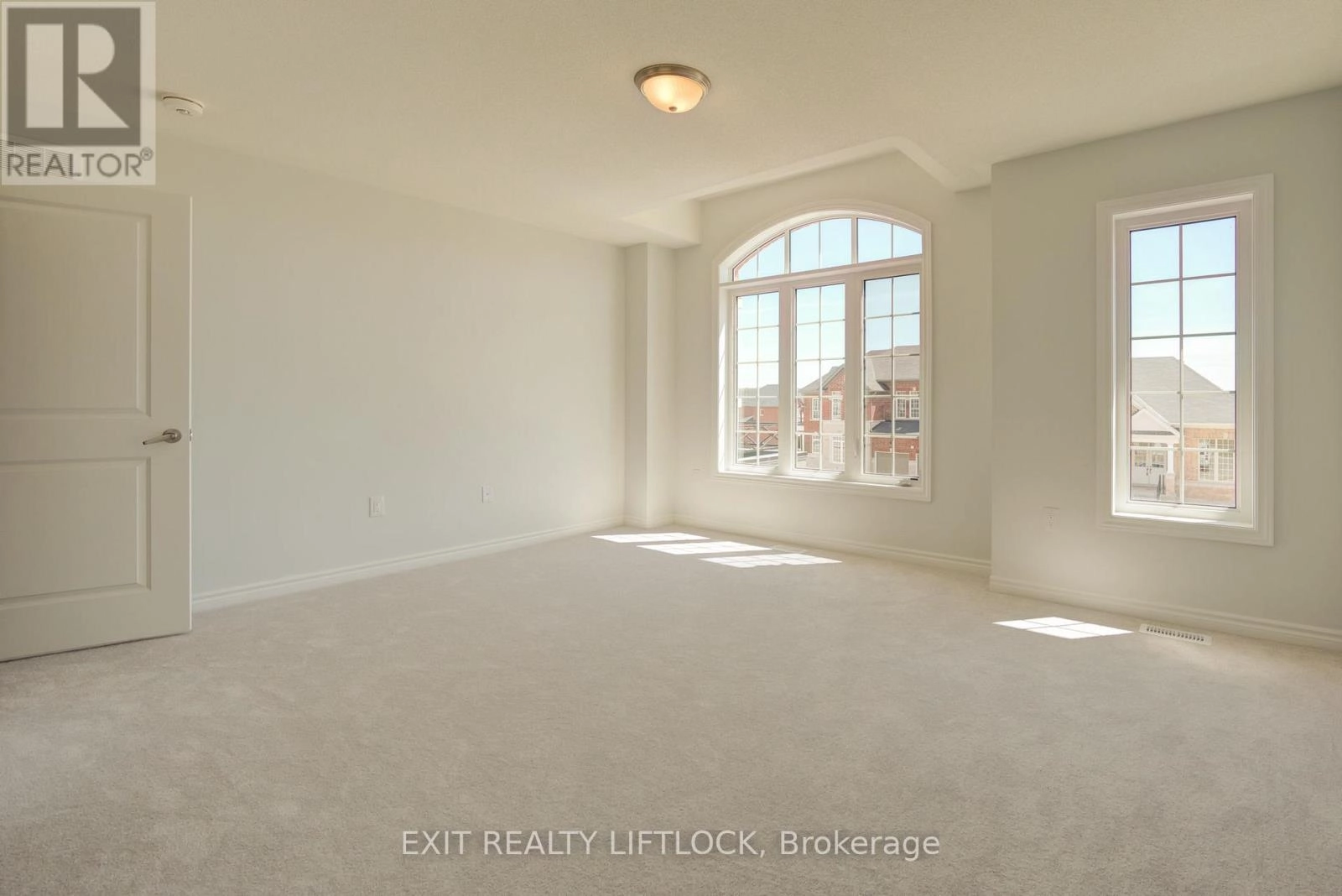 42 Pristine Trail, Cavan Monaghan, Ontario L0A 1G0 - Photo 25 - X12640506