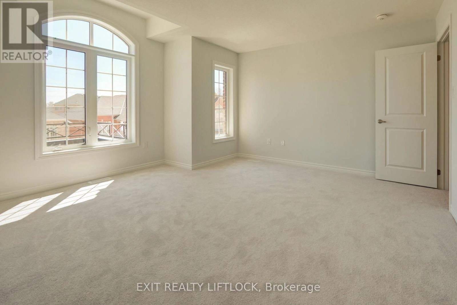 42 Pristine Trail, Cavan Monaghan, Ontario L0A 1G0 - Photo 27 - X12640506