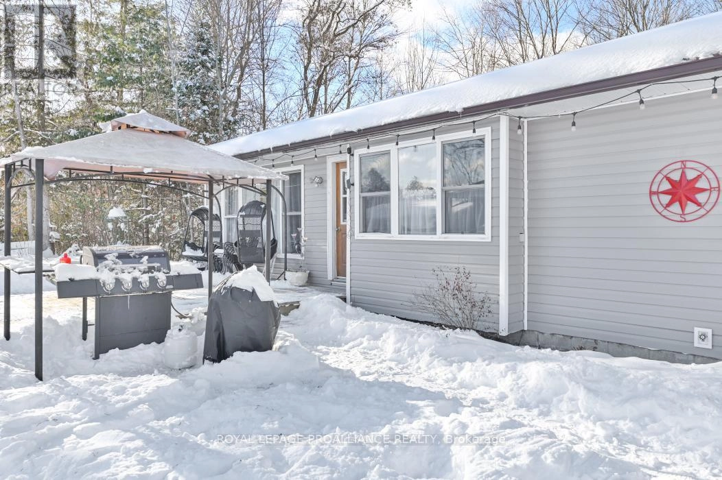 1023 Jewel Road, North Frontenac, Ontario K0H 1K0 - Photo 35 - X12395009