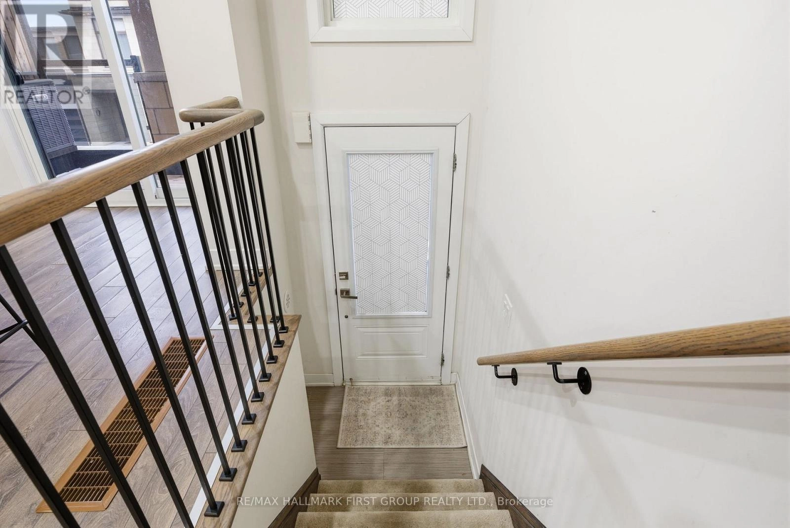 65 - 33 Donald Fleming Way, Whitby, Ontario  L1R 0N8 - Photo 5 - E12640900