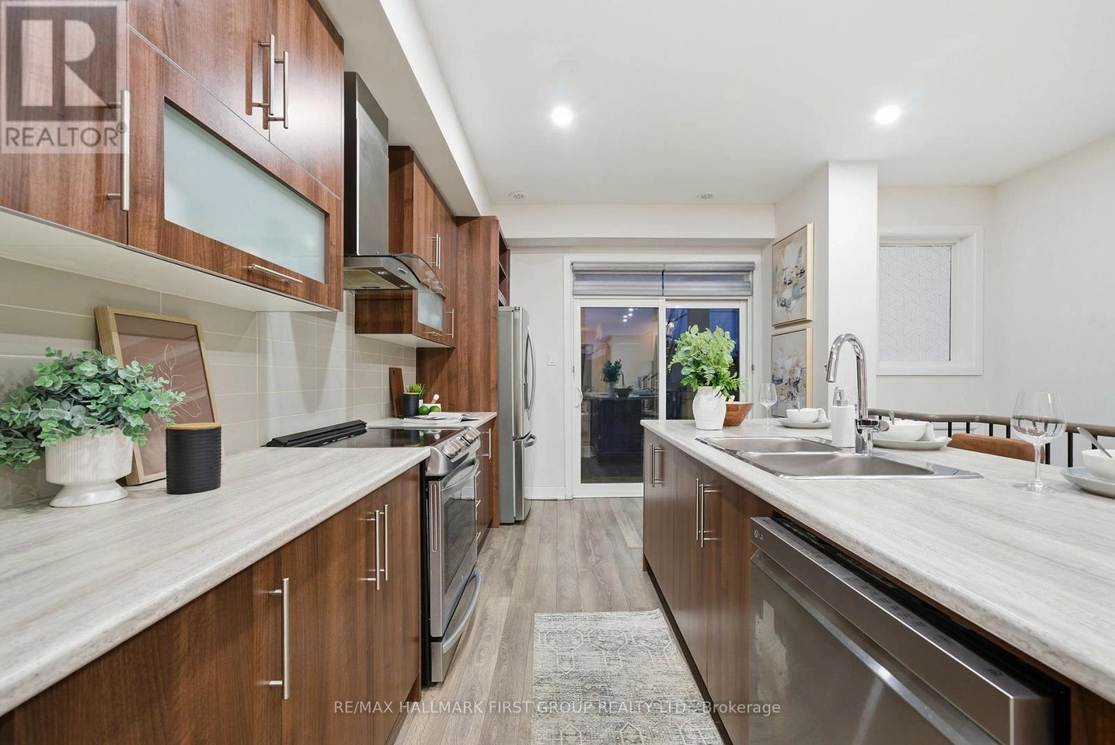 65 - 33 Donald Fleming Way, Whitby, Ontario  L1R 0N8 - Photo 8 - E12640900