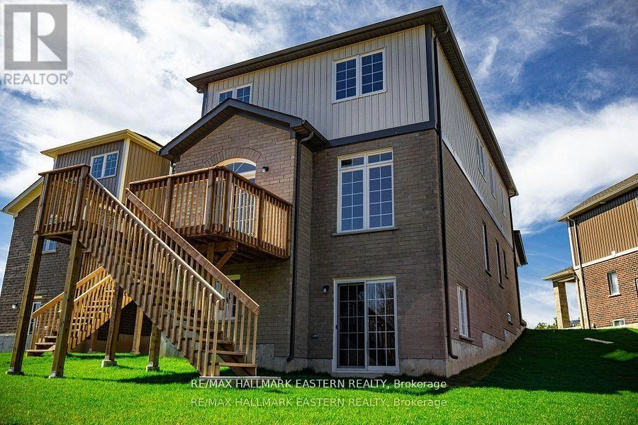 37 Coldbrook Drive, Cavan Monaghan, Ontario  L0A 1G0 - Photo 2 - X12641420