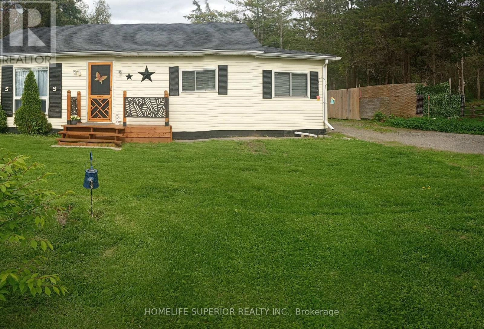 977 County Rd 38, Trent Hills, Ontario K0L 1L0 - Photo 1 - X12643020