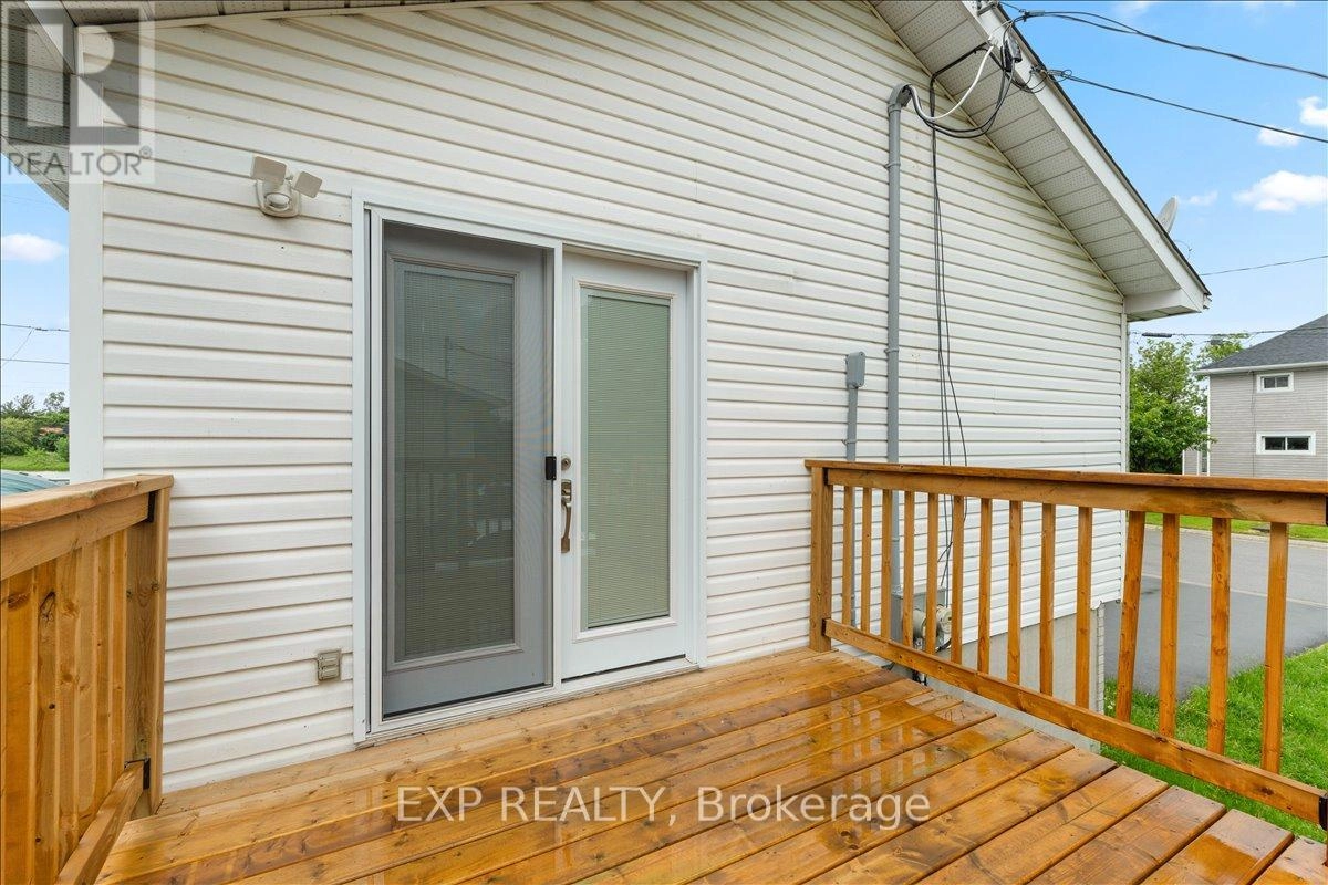 Upper - 3 Clifford Street, Belleville, Ontario  K8N 2Y2 - Photo 3 - X12649056