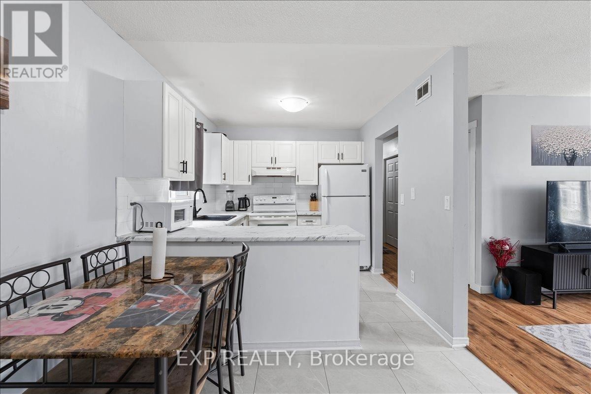 Upper - 3 Clifford Street, Belleville, Ontario  K8N 2Y2 - Photo 7 - X12649056