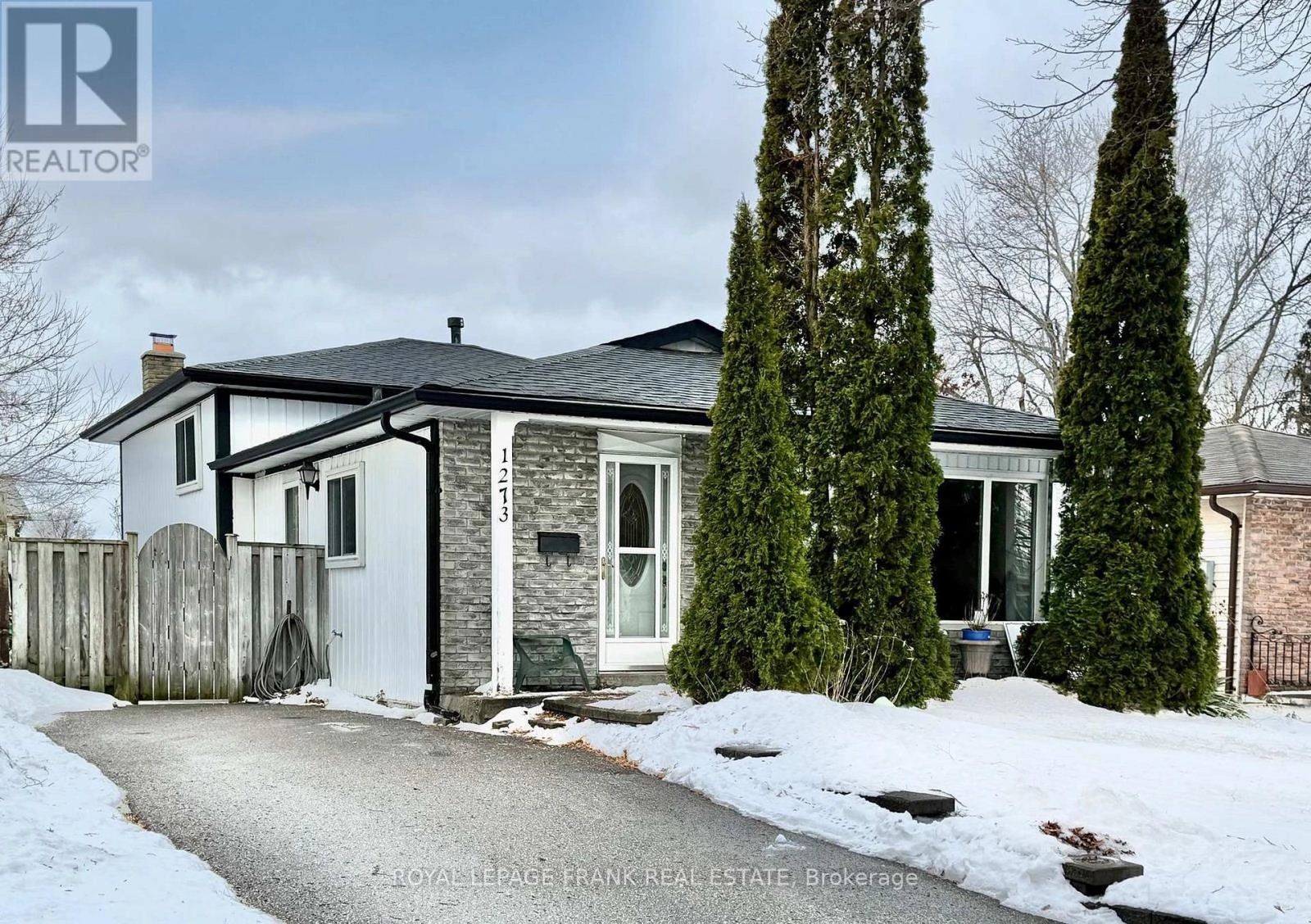 1273 BELAIR CRESCENT, Oshawa, Ontario