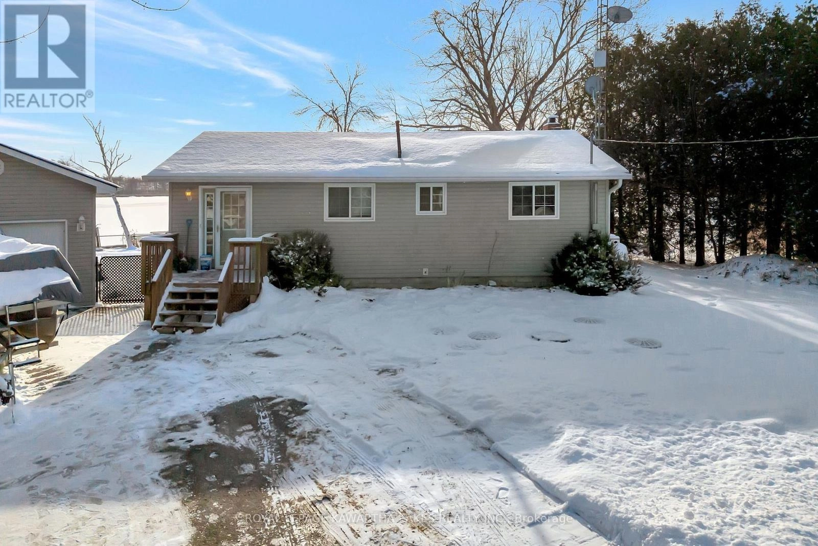 222 O'reilly Lane, Kawartha Lakes, Ontario  K0M 2C0 - Photo 2 - X12653342