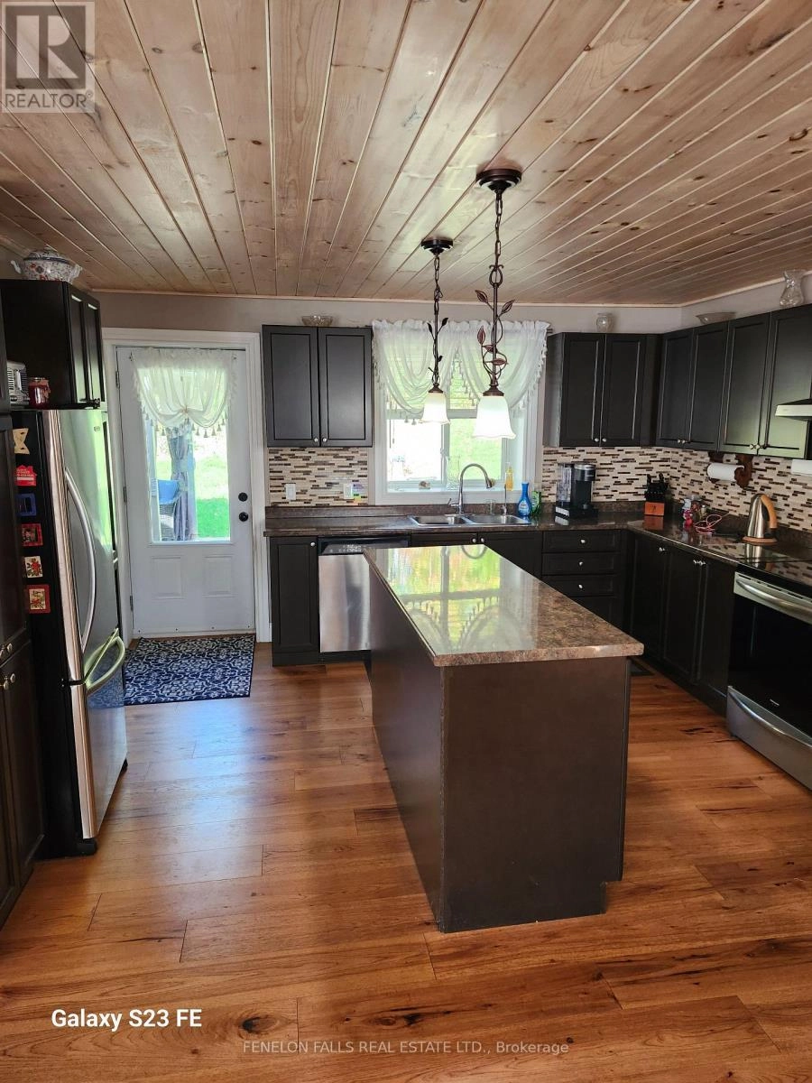 197 County Road 8 Road, Kawartha Lakes, Ontario K0M 1N0 - Photo 9 - X12459643