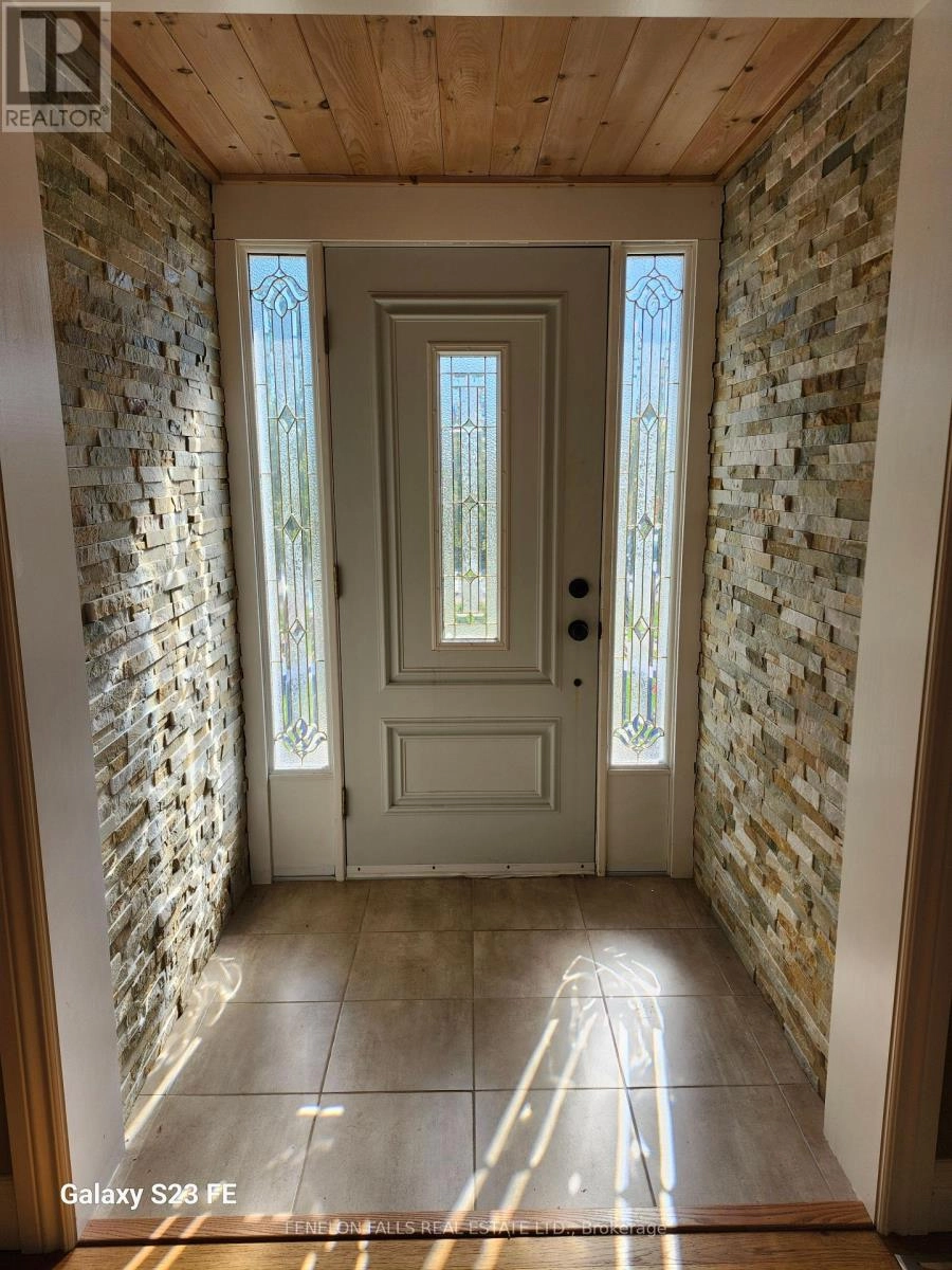 197 County Road 8 Road, Kawartha Lakes, Ontario K0M 1N0 - Photo 5 - X12459643