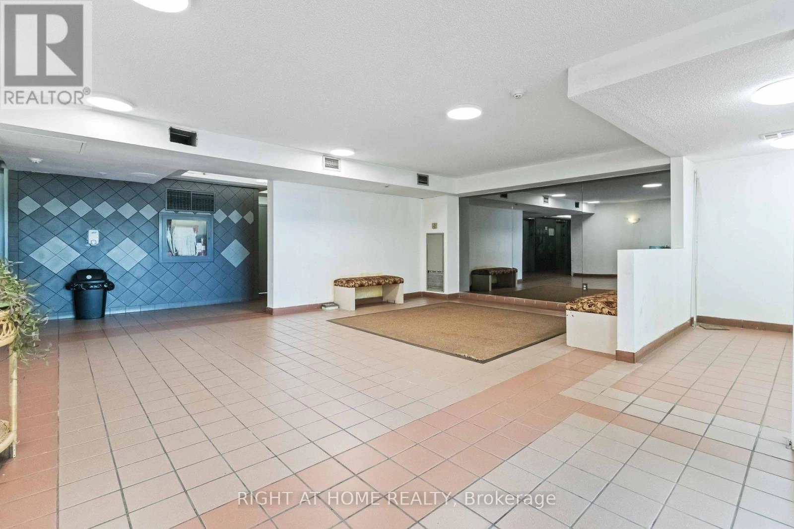 401 - 15 Sewells Road, Toronto, Ontario  M1B 3V7 - Photo 24 - E12660382