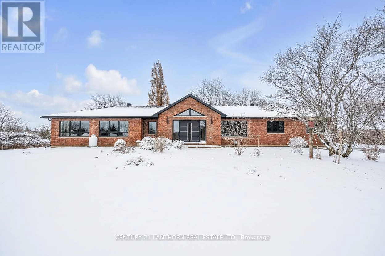 676 FOXTON ROAD, Belleville, Ontario