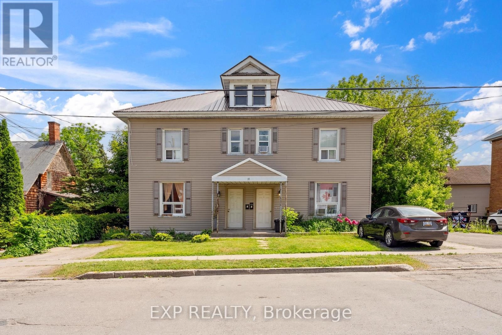 APT 3 - 17 SPRING STREET, Quinte West, Ontario