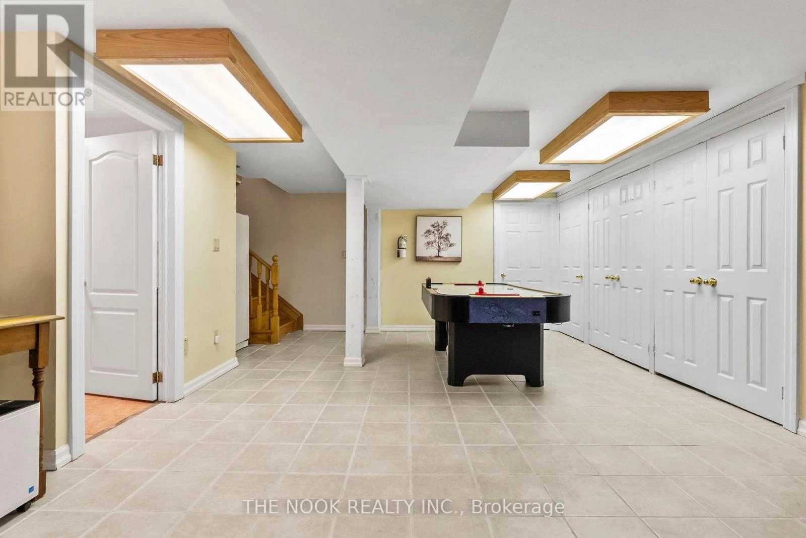 593 Pigeon Creek Road, Kawartha Lakes, Ontario  L0B 1K0 - Photo 34 - X12665988