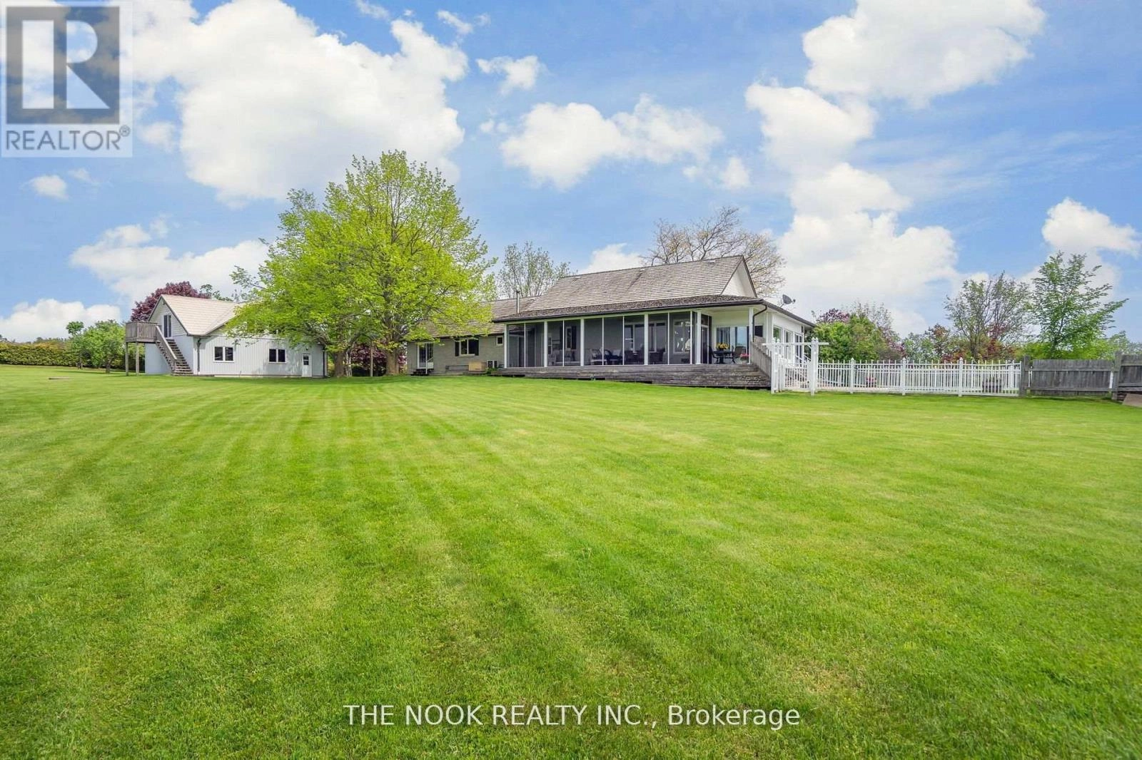 593 Pigeon Creek Road, Kawartha Lakes, Ontario  L0B 1K0 - Photo 36 - X12665988