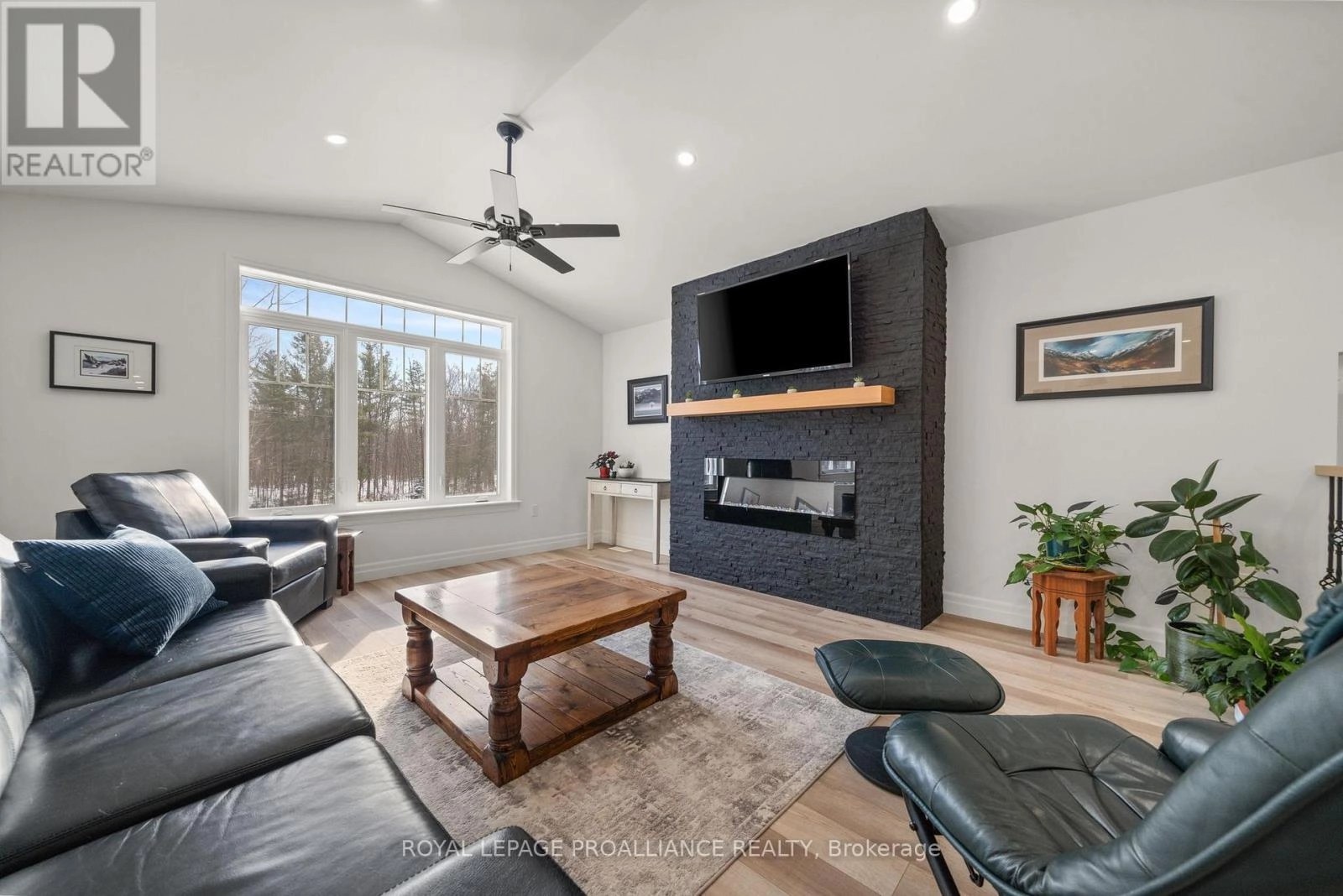 1258 Springbrook Road, Stirling-Rawdon, Ontario K0K 3C0 - Photo 13 - X12668390