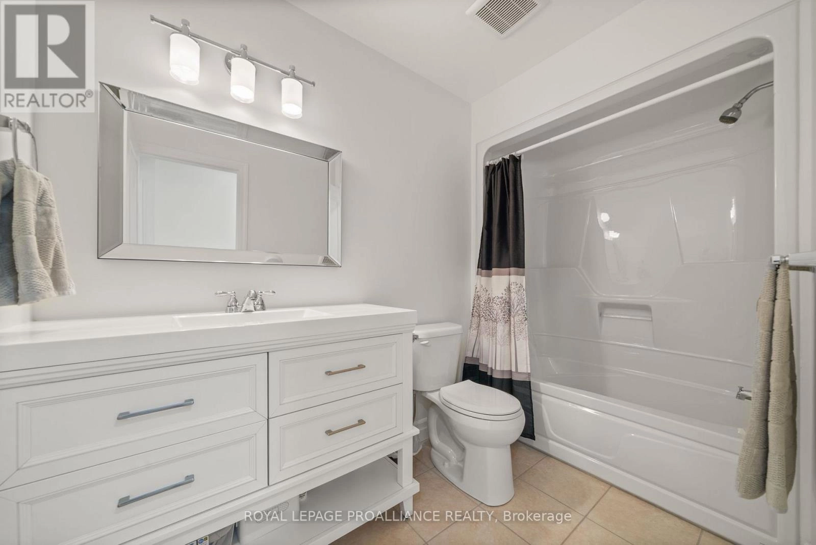 1258 Springbrook Road, Stirling-Rawdon, Ontario K0K 3C0 - Photo 19 - X12668390