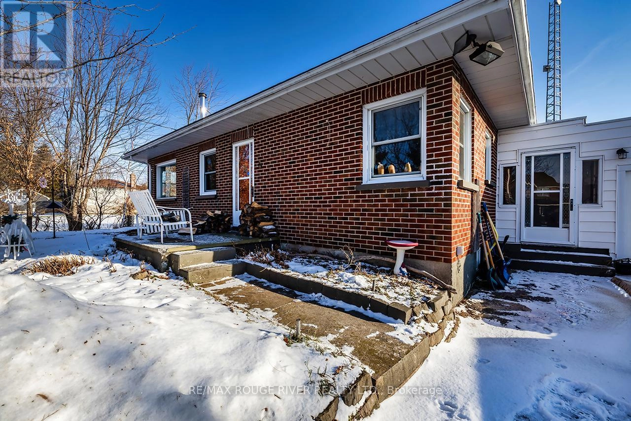 3989 Mcintosh Road, Hamilton Township, Ontario K9A 4J9 - Photo 2 - X12668614