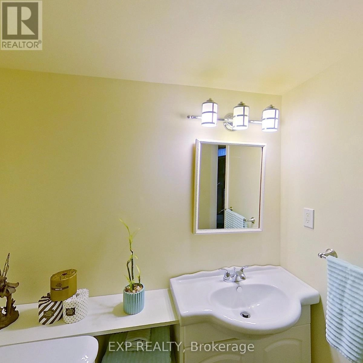 14 Dixie Place, Belleville, Ontario  K8P 5A9 - Photo 18 - X12669818