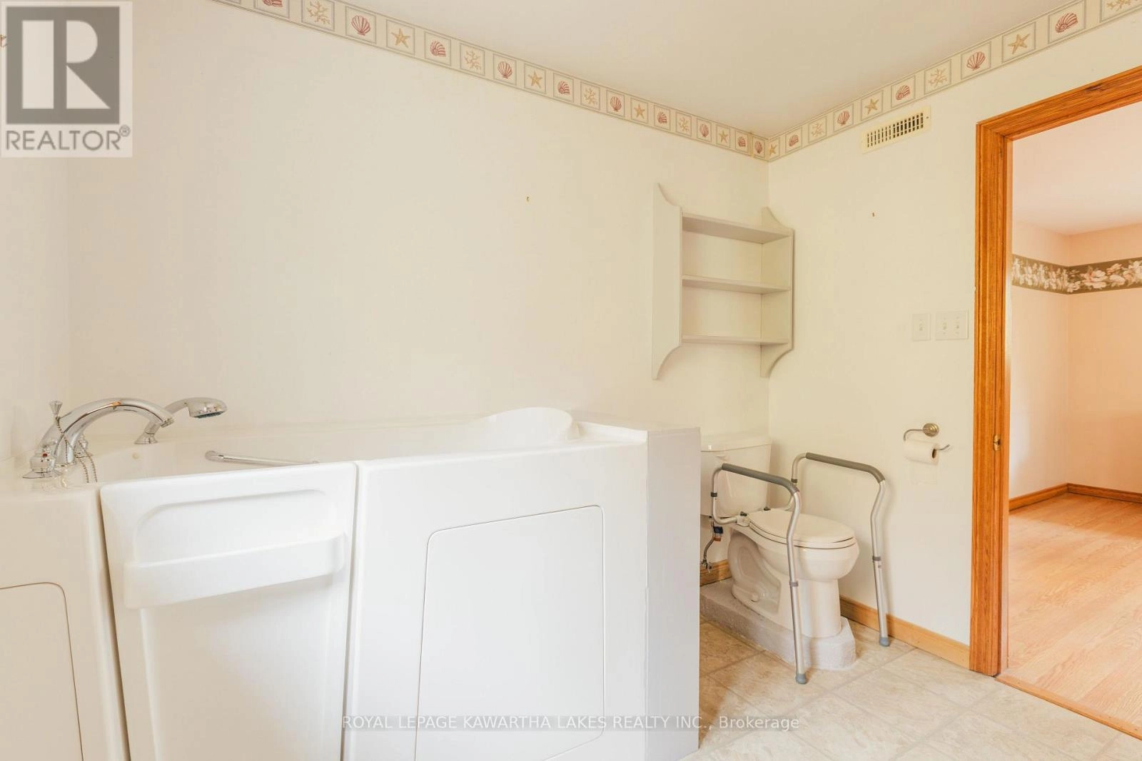 693 Balsam Lake Drive, Kawartha Lakes, Ontario  K0M 2B0 - Photo 21 - X12475205