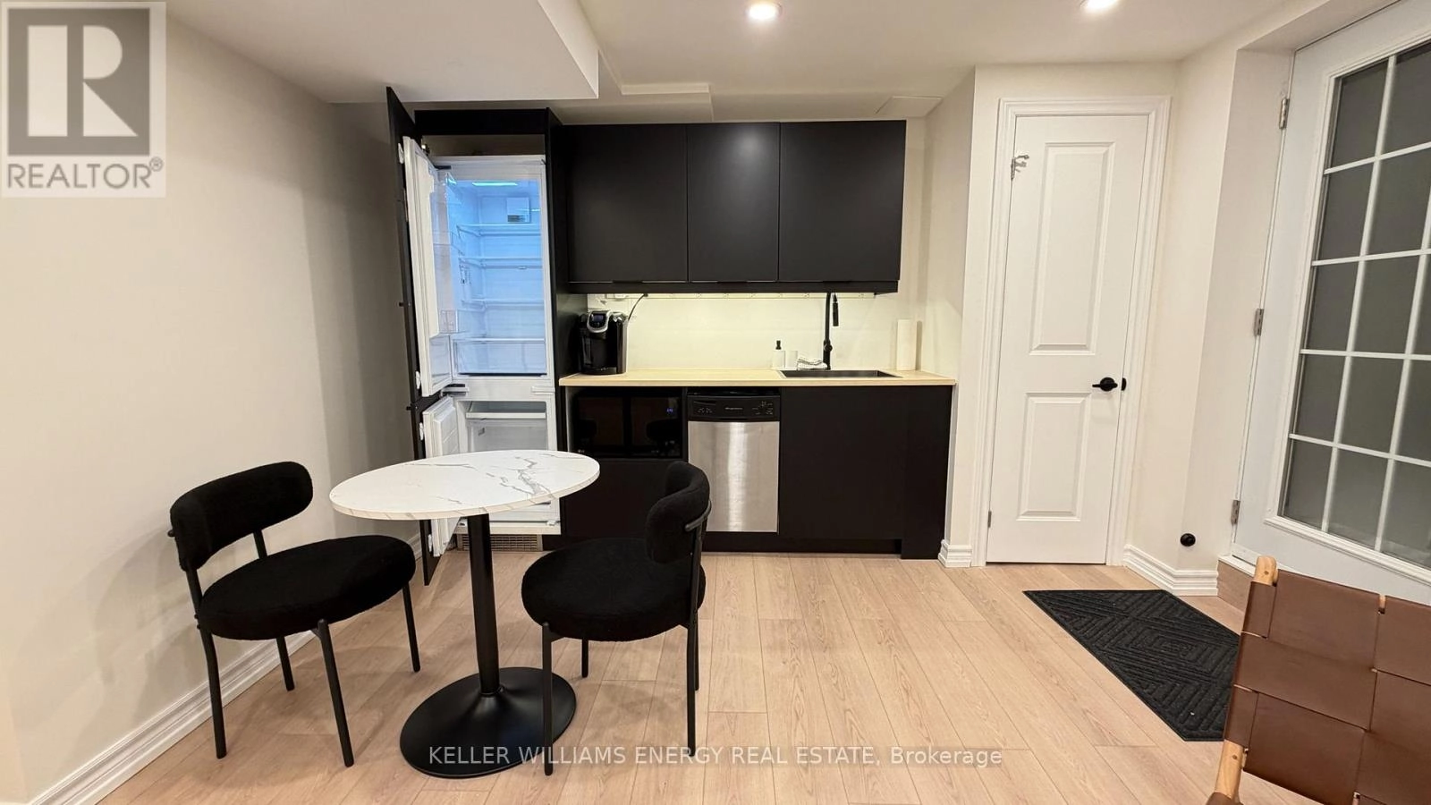 1371 Linstead Street, Oshawa, Ontario  L1K 2V4 - Photo 4 - E12670392