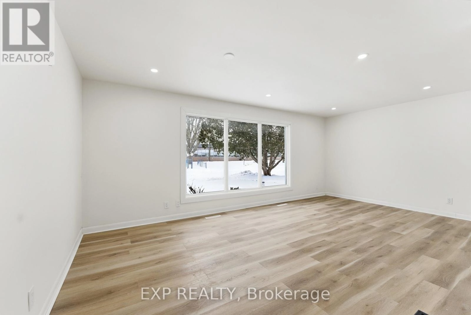 94 Rollins Drive, Belleville, Ontario  K8N 4J5 - Photo 8 - X12670824