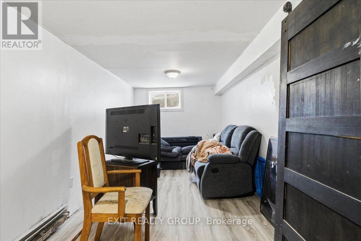 16 Catherine Street, Tyendinaga, Ontario  K0K 3A0 - Photo 19 - X12671166