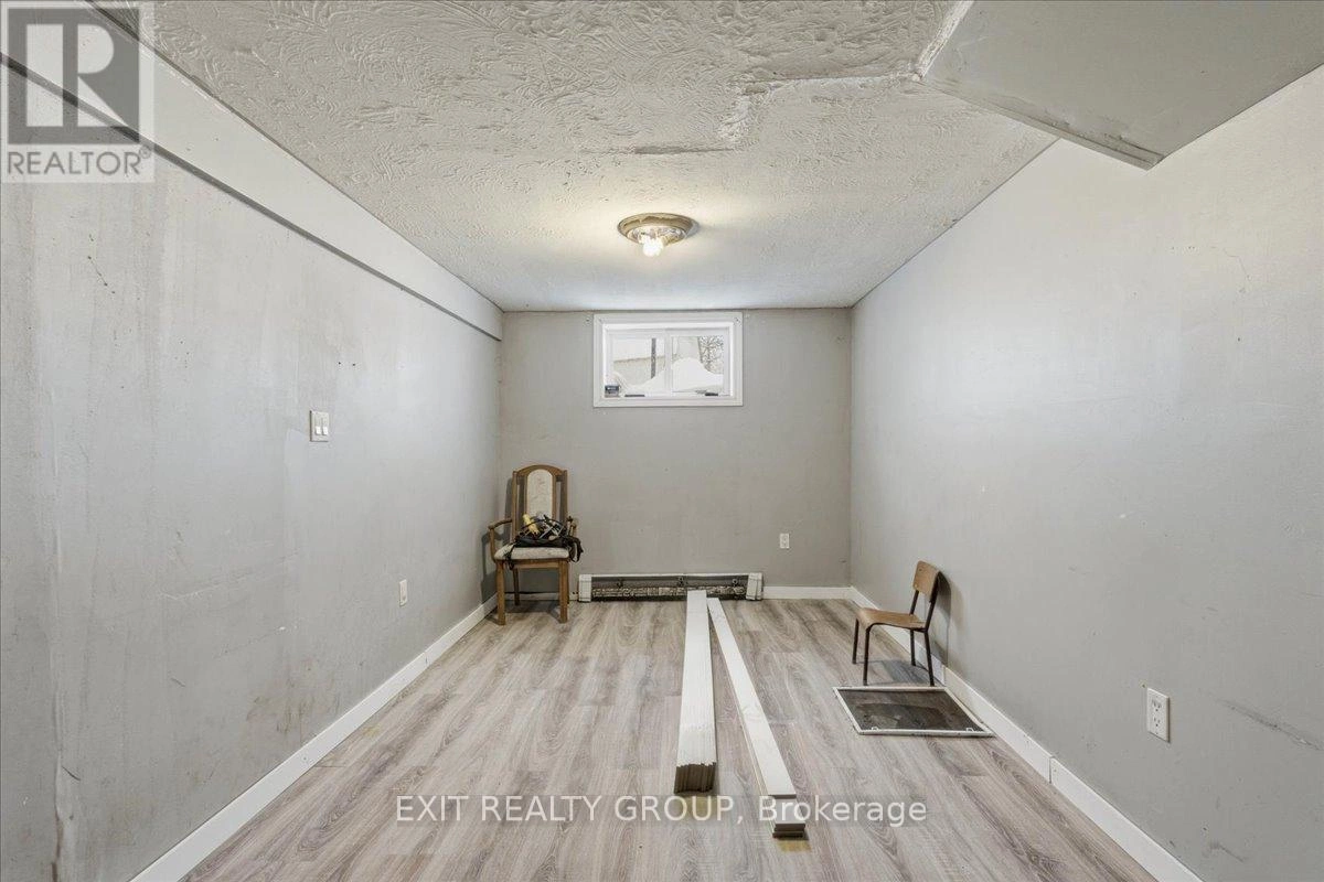 16 Catherine Street, Tyendinaga, Ontario  K0K 3A0 - Photo 20 - X12671166