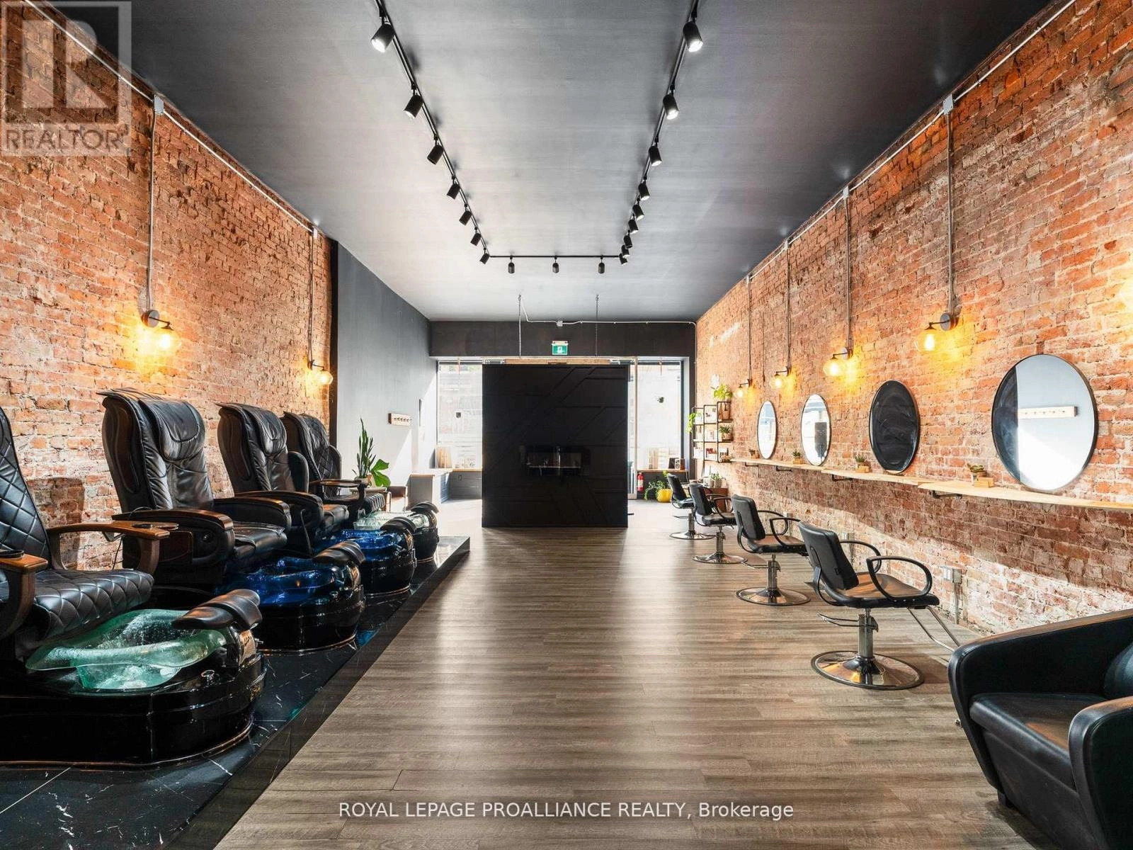 243 Division Street, Cobourg, Ontario  K9A 3P9 - Photo 7 - X12671992