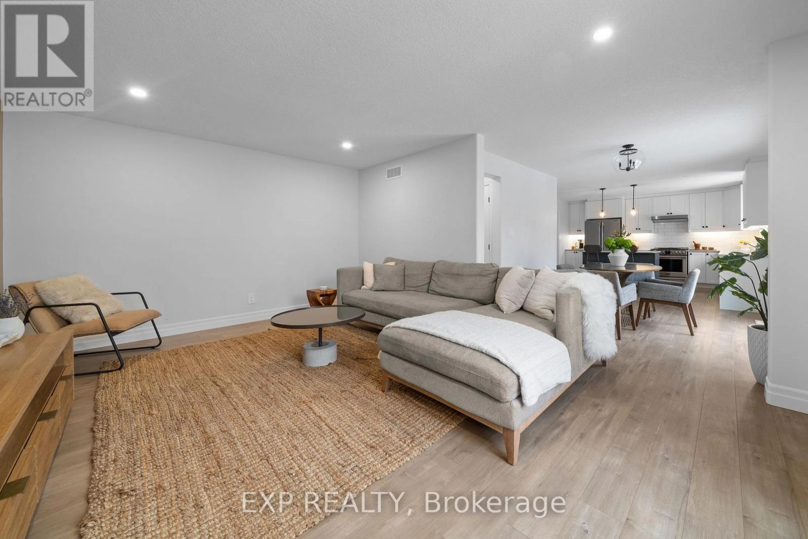 58 Lanark Drive, Belleville, Ontario K8N 0G8 - Photo 18 - X12666406