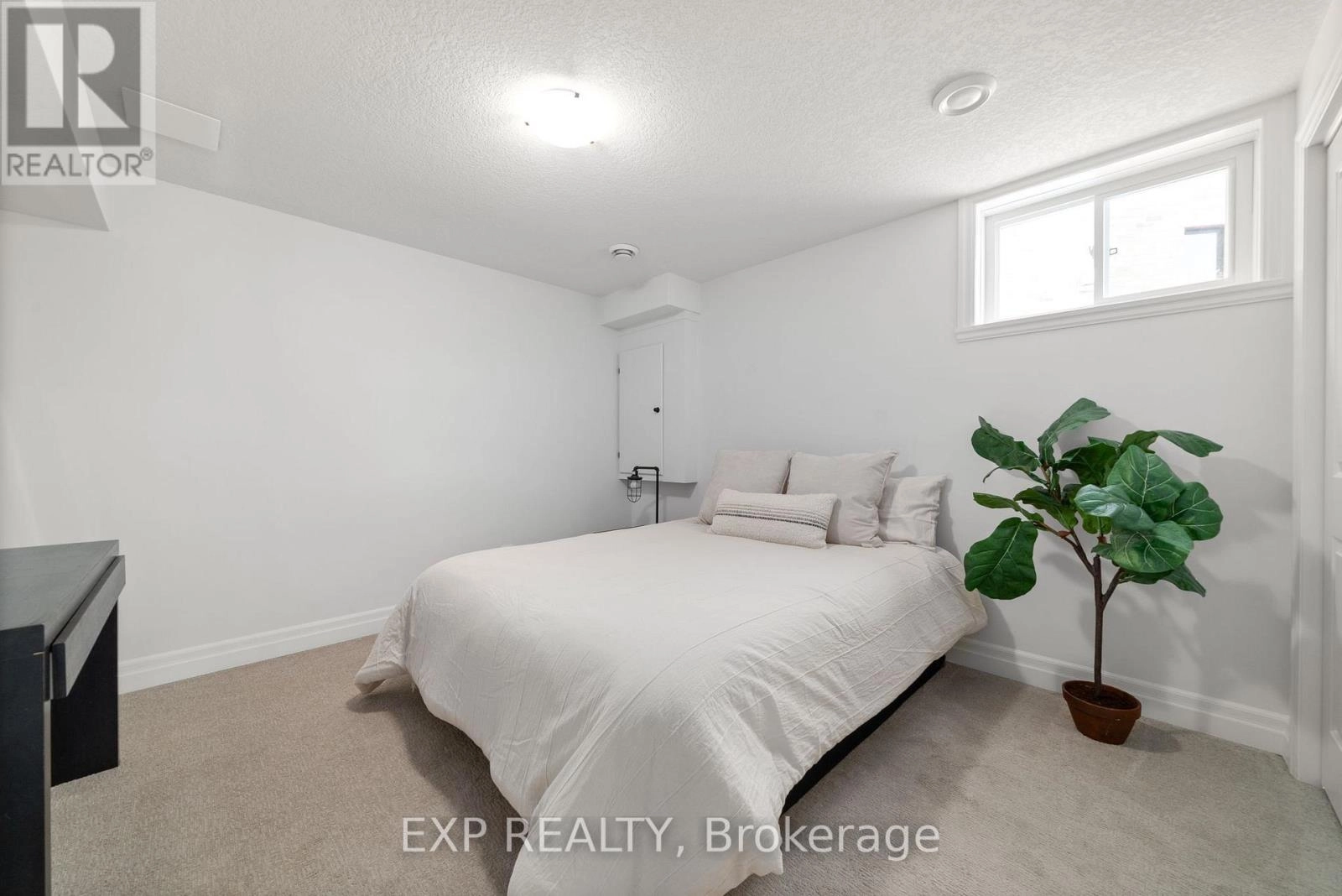 58 Lanark Drive, Belleville, Ontario K8N 0G8 - Photo 35 - X12666406