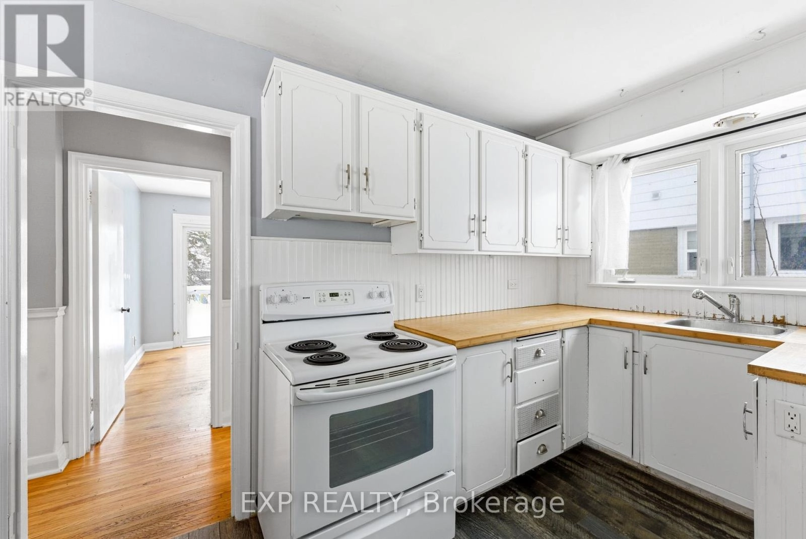 38 Greenlawn Avenue, Belleville, Ontario  K8N 4B5 - Photo 11 - X12672114