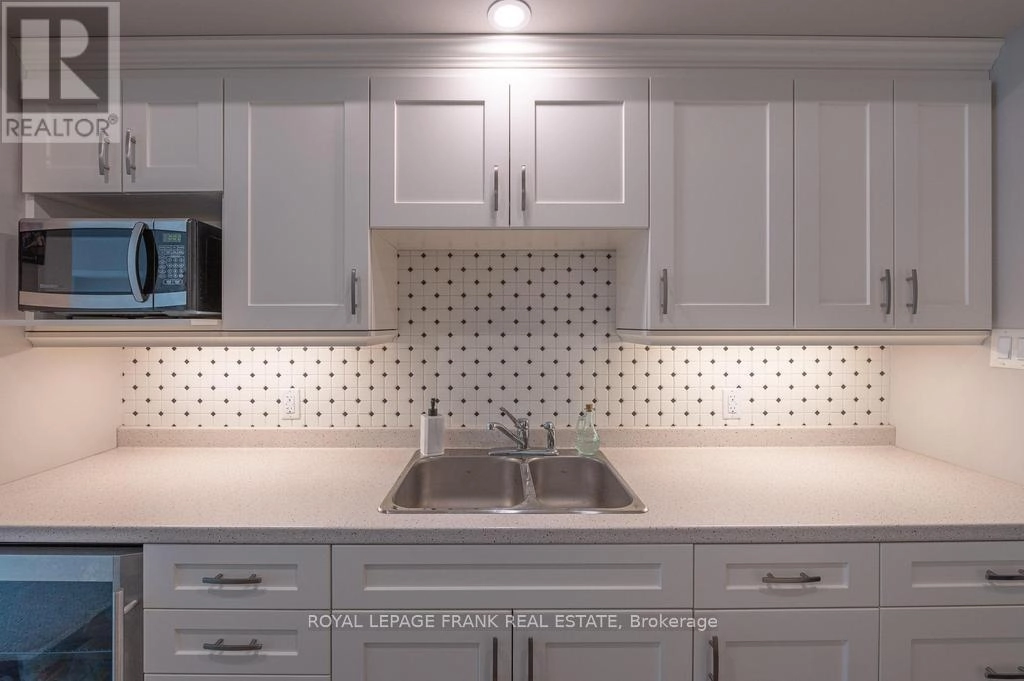 1746 Lakehurst Road, Trent Lakes, Ontario  K0L 1J0 - Photo 22 - X12494710