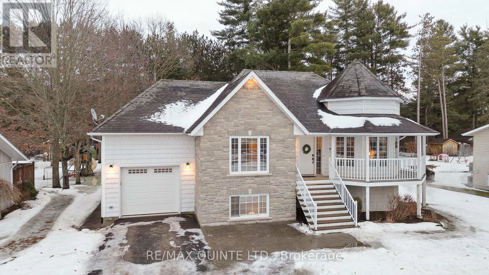 40 Charles Court, Tweed, Ontario  K0K 3J0 - Photo 2 - X12713588