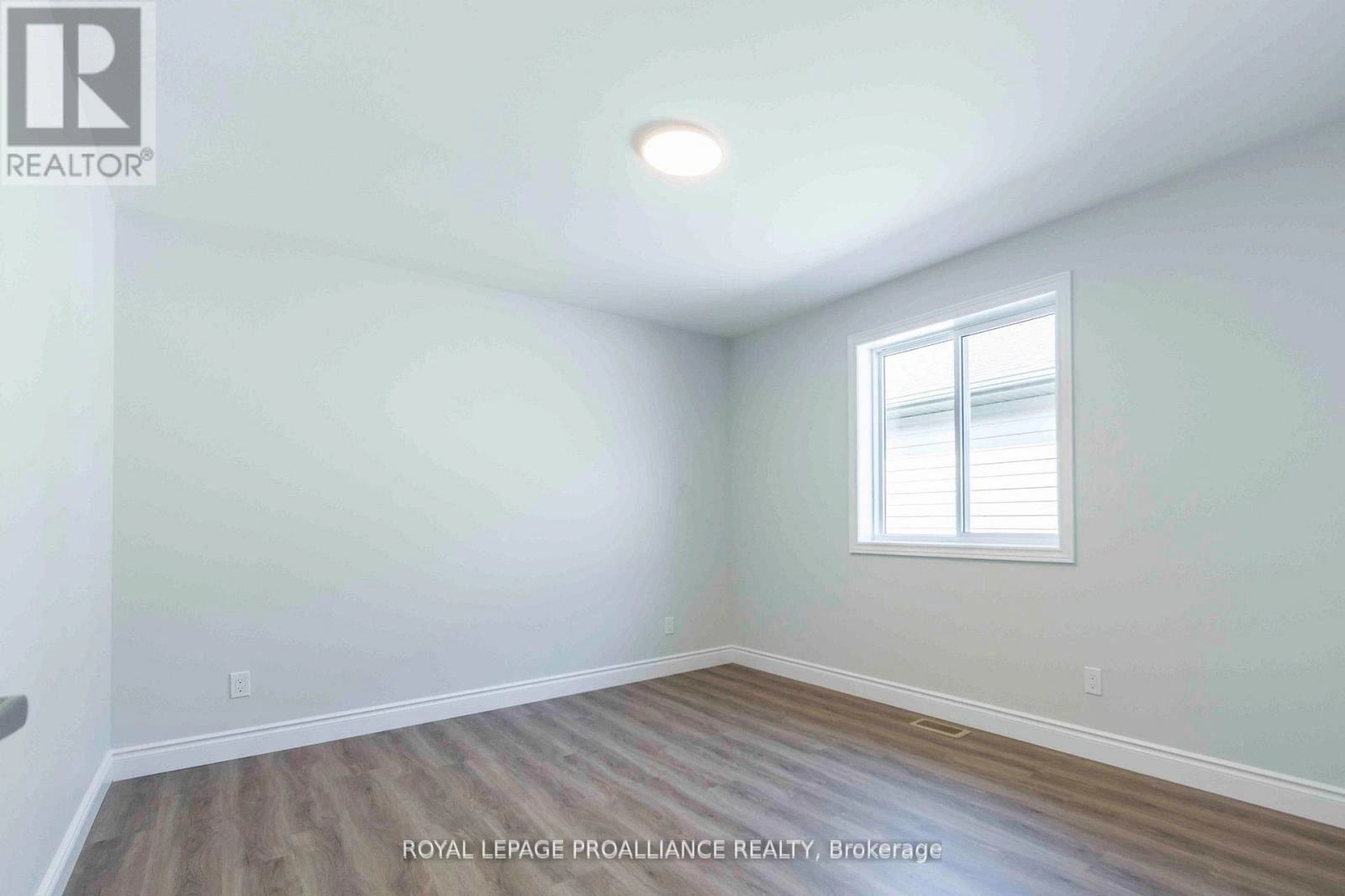 49 Mackenzie John Crescent, Brighton, Ontario K0K 1H0 - Photo 15 - X12720450