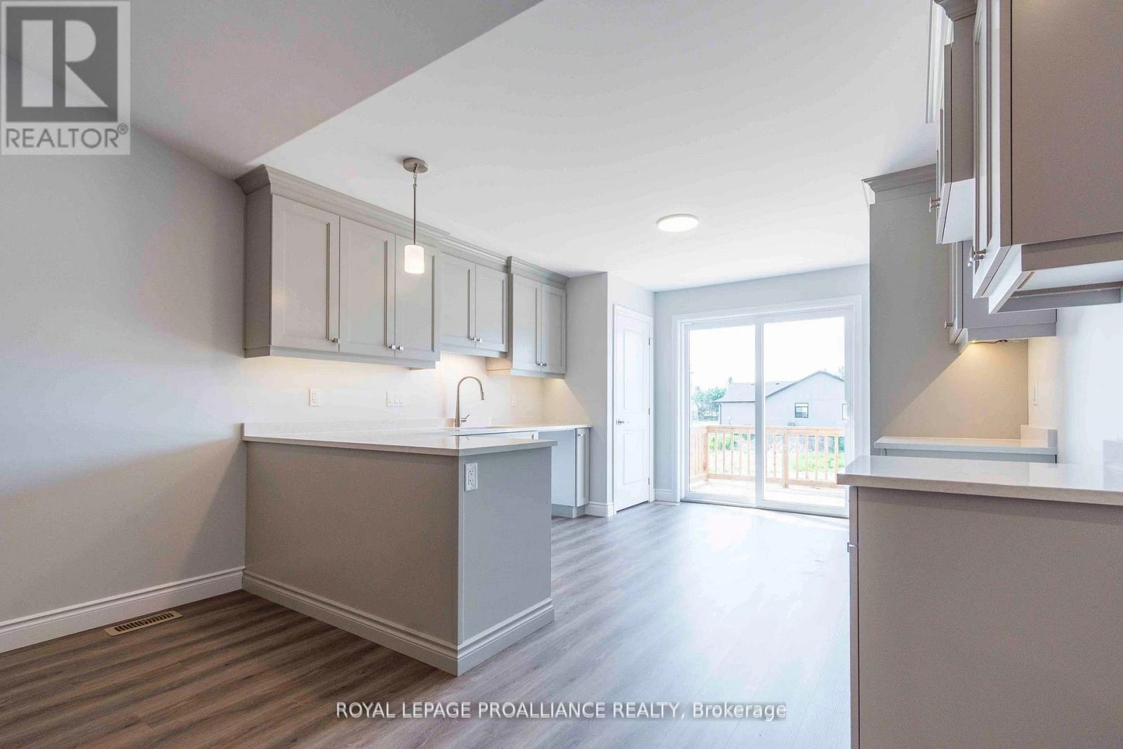 49 Mackenzie John Crescent, Brighton, Ontario K0K 1H0 - Photo 7 - X12720450