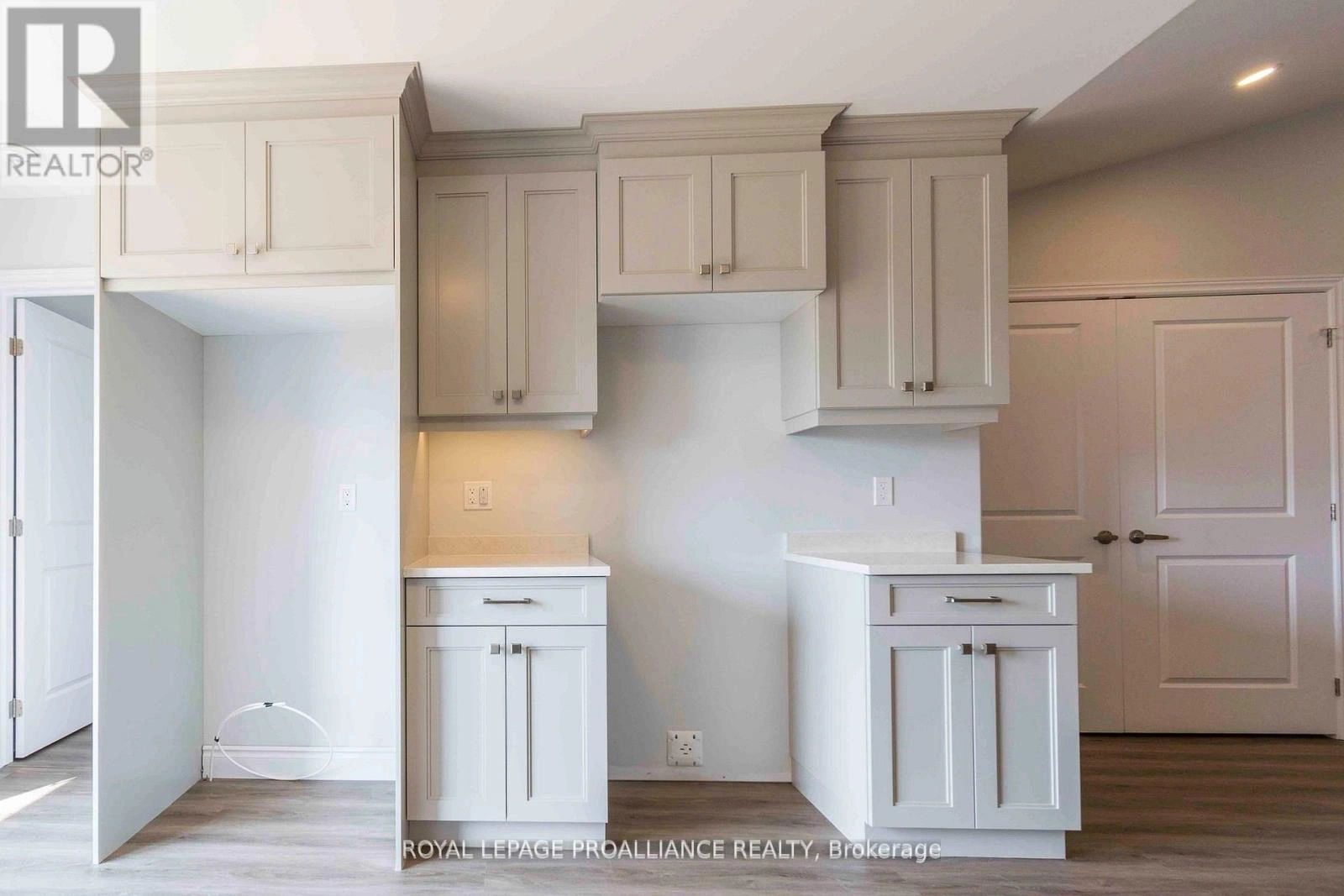 49 Mackenzie John Crescent, Brighton, Ontario K0K 1H0 - Photo 9 - X12720450