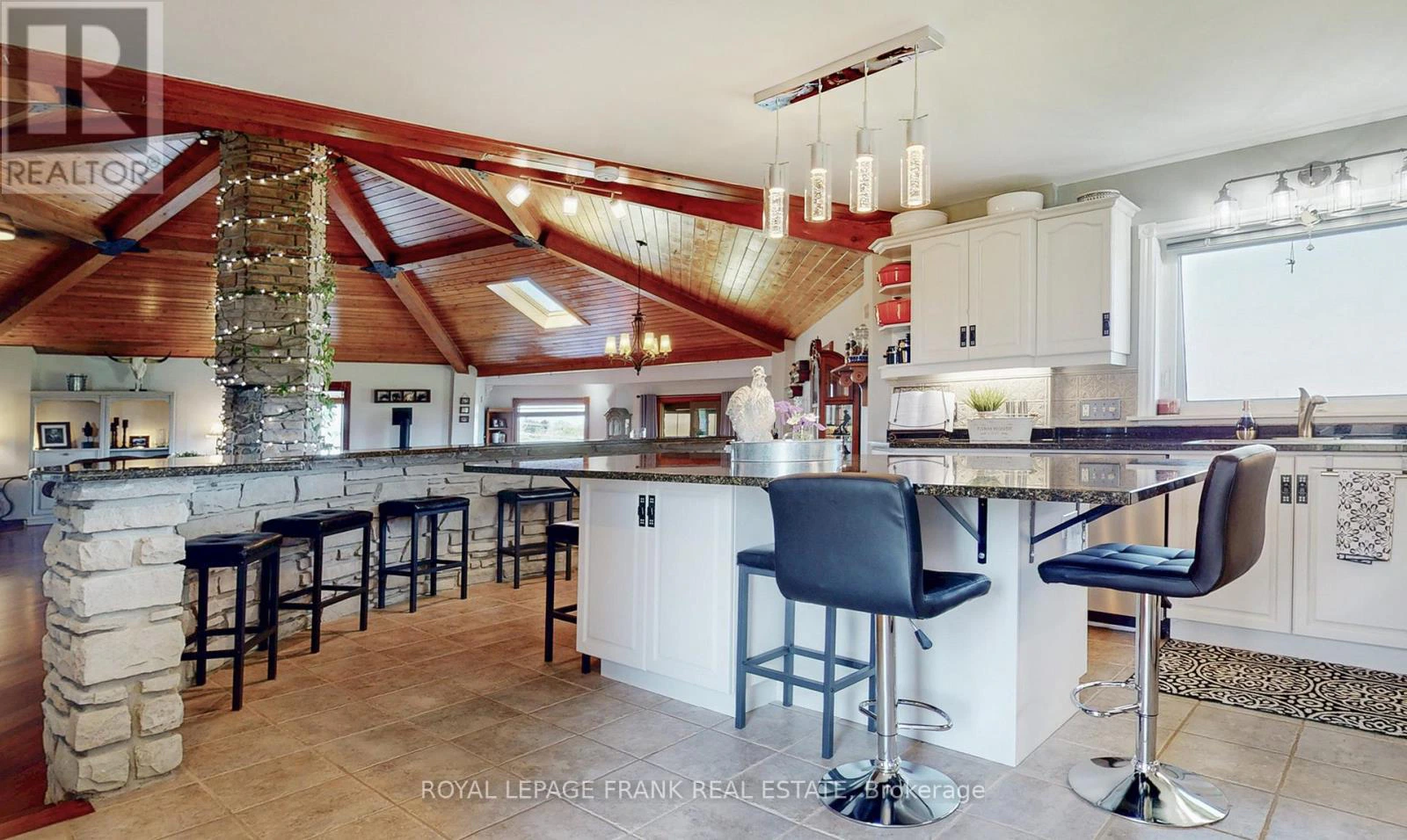 10 Cityview Heights, Kawartha Lakes, Ontario  K0L 1K0 - Photo 21 - X12747652