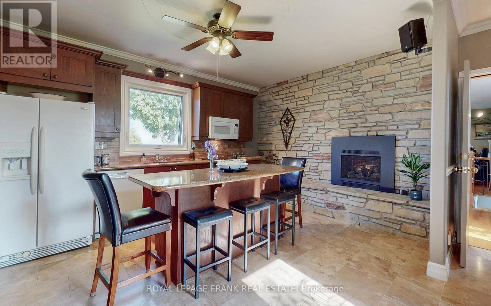 10 Cityview Heights, Kawartha Lakes, Ontario  K0L 1K0 - Photo 29 - X12747652