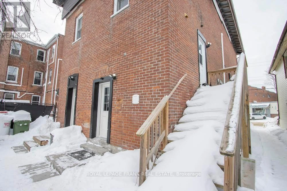 49 Main Street, Kawartha Lakes, Ontario  K0M 1A0 - Photo 10 - X12785166