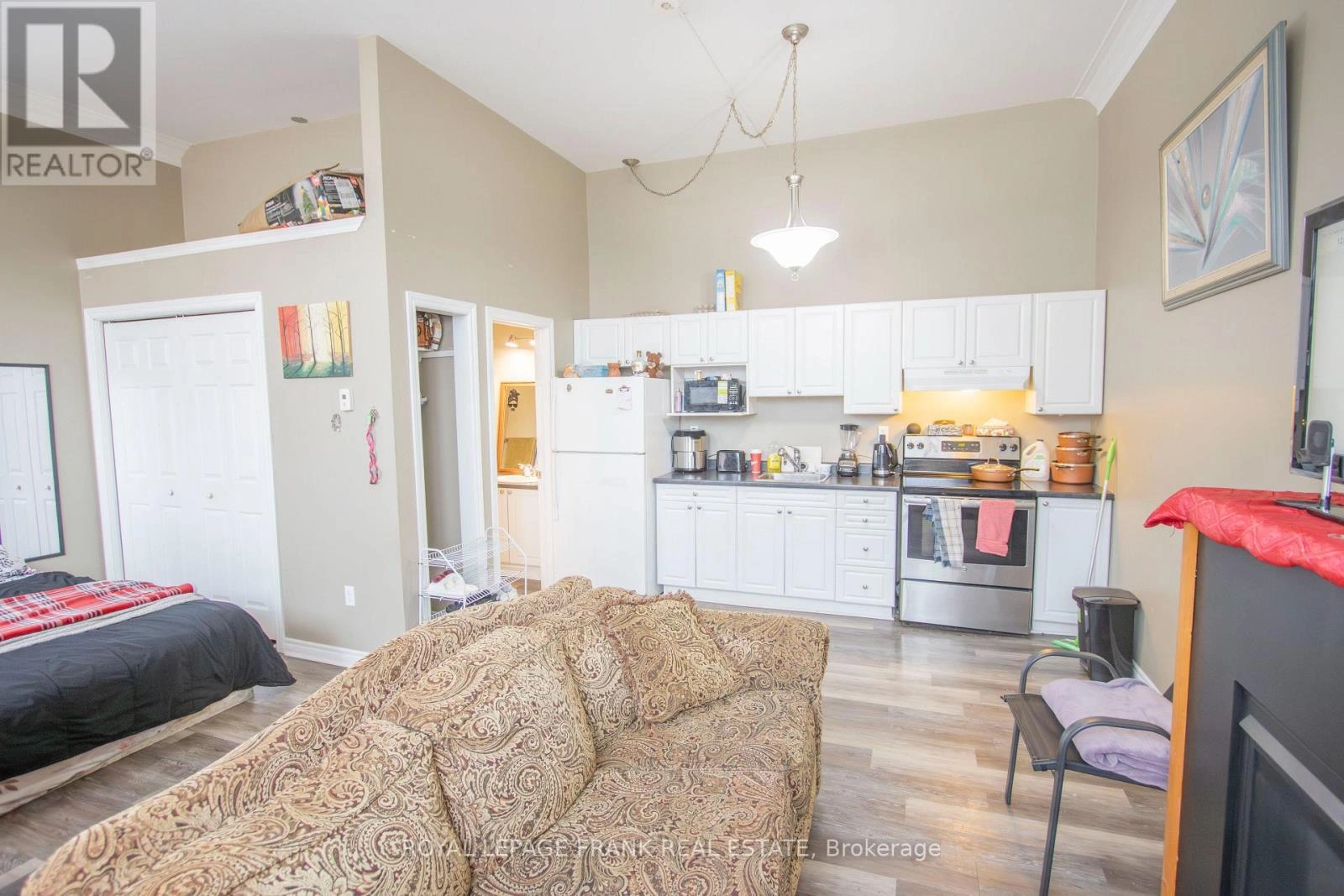 49 Main Street, Kawartha Lakes, Ontario  K0M 1A0 - Photo 15 - X12785166