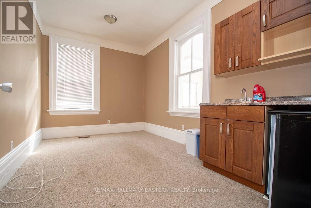 10 Hill Street, Selwyn, Ontario  K0L 2H0 - Photo 9 - X12795634