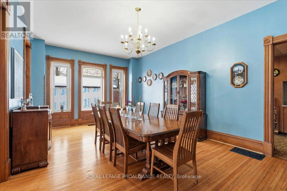 246 Colborne Street, Tweed, Ontario K0K 3J0 - Photo 11 - X12798478