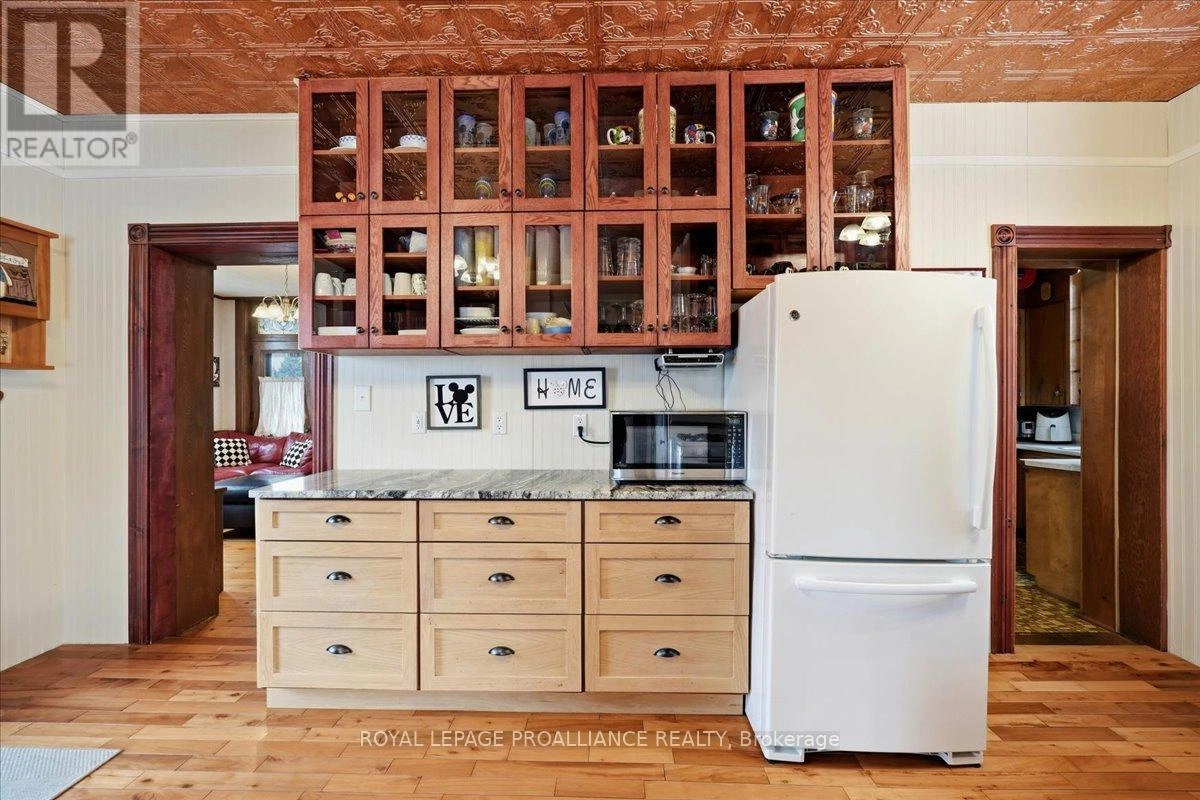 246 Colborne Street, Tweed, Ontario K0K 3J0 - Photo 15 - X12798478